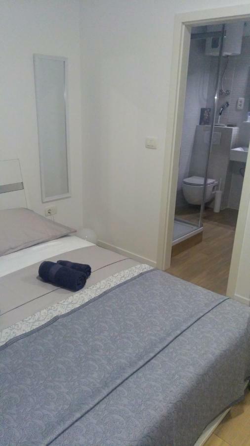 Studio Apartman Adris Hotel Šibenik Екстериор снимка