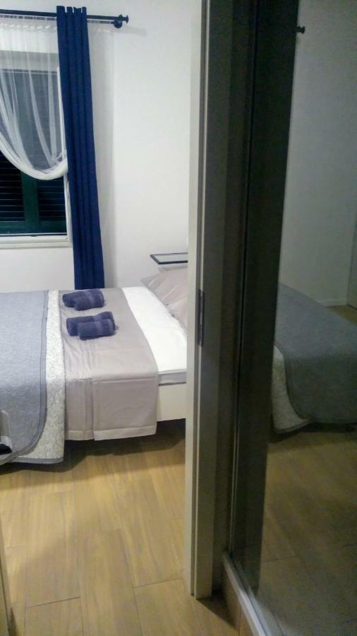 Studio Apartman Adris Hotel Šibenik Екстериор снимка