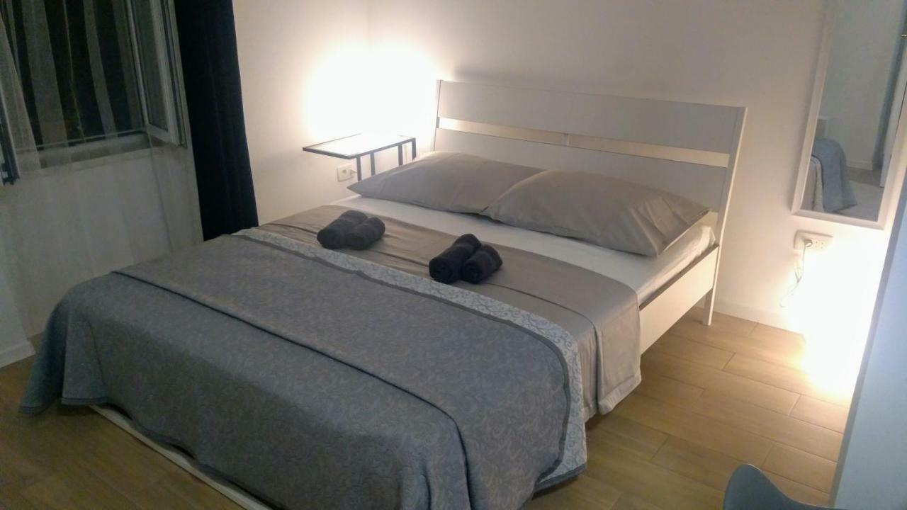 Studio Apartman Adris Hotel Šibenik Екстериор снимка